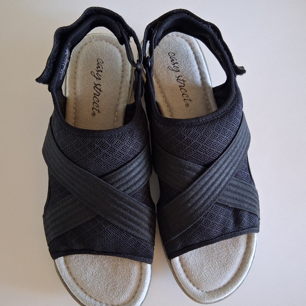 Easy Street Black Crisscross Sandals